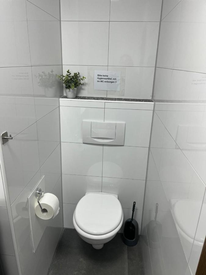 Ferienwohnung Emilia Кёльн Экстерьер фото